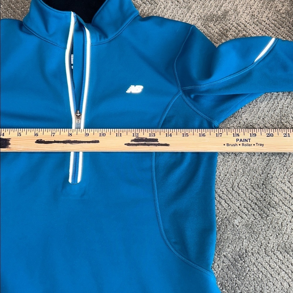 New Balance Womens Teal Half Zip Running Jacket Reflective Thumbholes XS - Picture 10 of 12